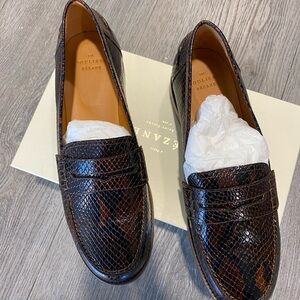 Sezane Andrea Loafers
Python
Size 39